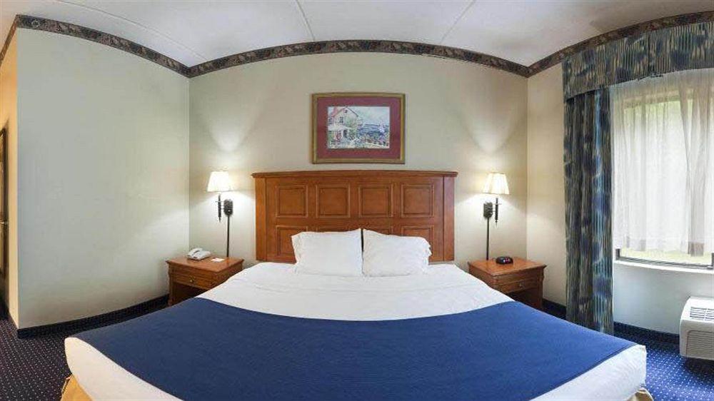 Savannah Gateway Hotel & Suites Georgetown Buitenkant foto