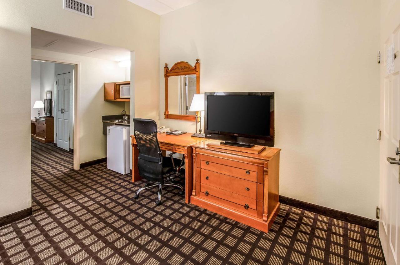 Savannah Gateway Hotel & Suites Georgetown Buitenkant foto